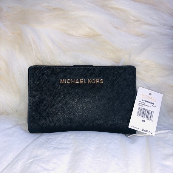 Michael Kors Handbags - Black Michael Kors Jet Set Wallet